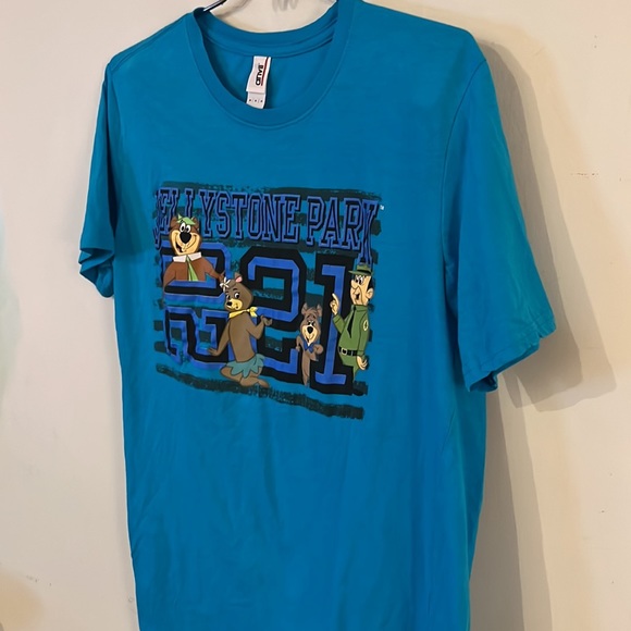 Jellystone Park Tee Sz Medium - Picture 6 of 6